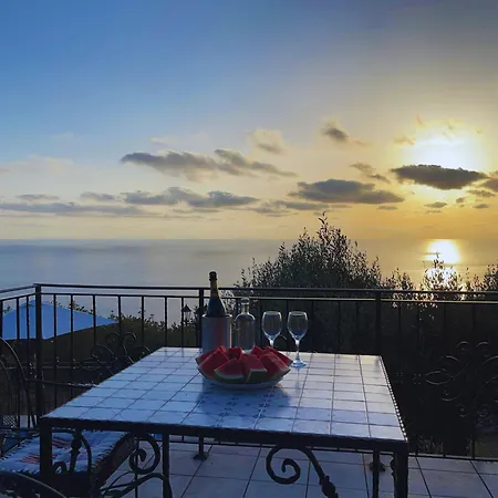 Con Piscina Vista Mare Lejlighed *